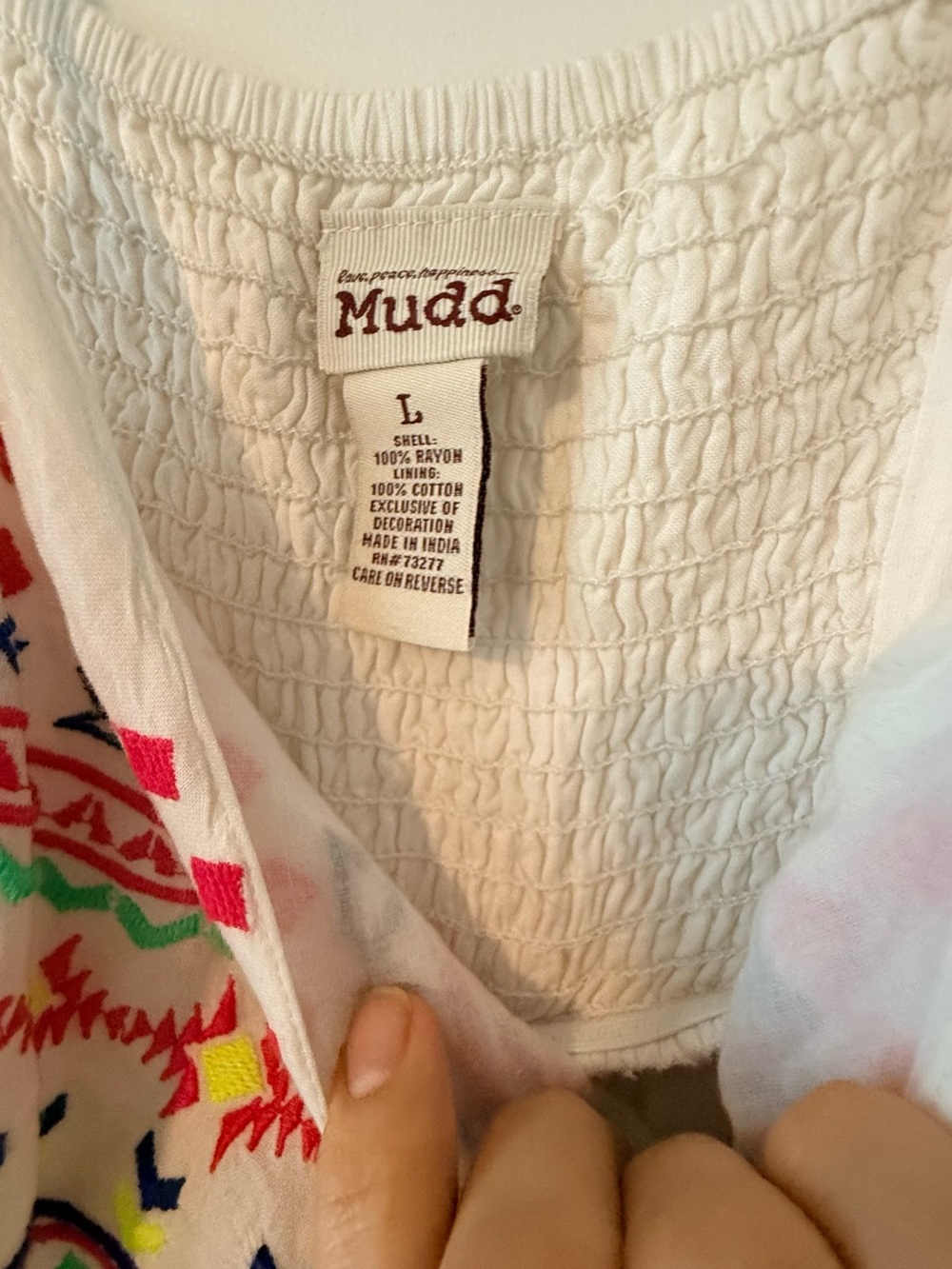 Mudd White Top with Multicolor Embroidered Pattern - Picture 6 of 8